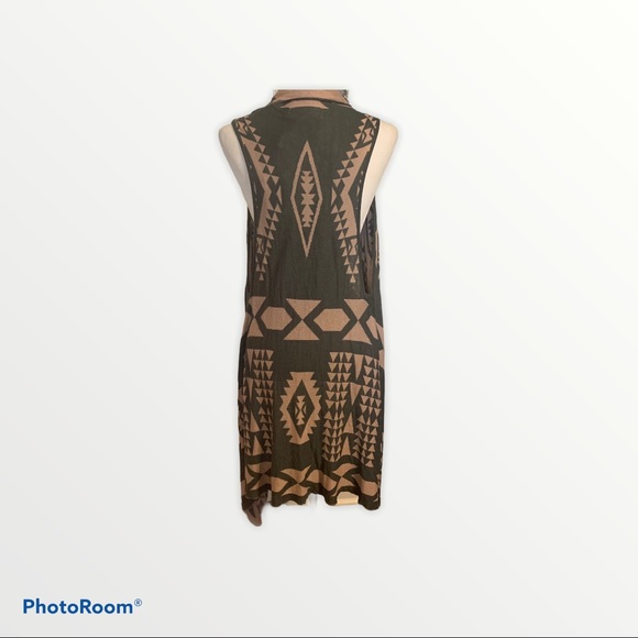 Urban Mangoz Aztec Waterfall Long Vest Sz M - Picture 4 of 7